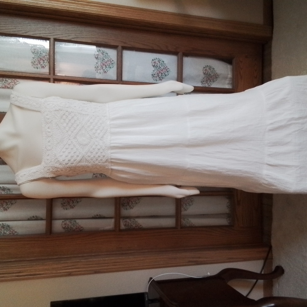 NEW! Sundress, lined, white cotton, crochet accent, size Medium.